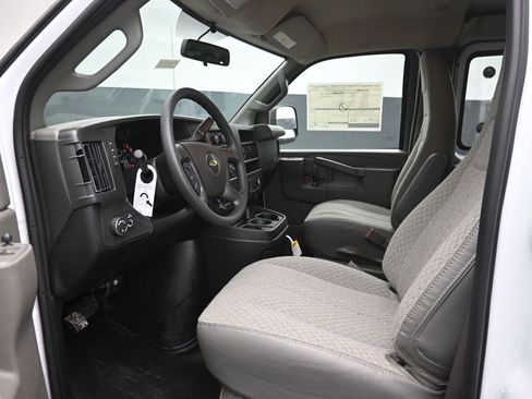 New 2026 Chevrolet Express 2500 Extended w/ Driver Convenience Package image 12
