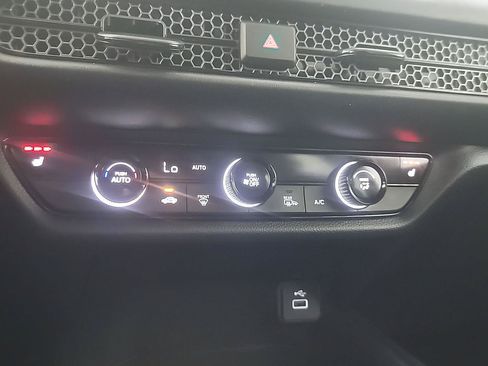 Certified 2024 Honda HR-V Sport image 29