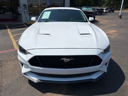 Used 2023 Ford Mustang GT Premium RWD image 3