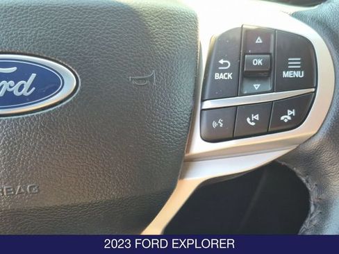 Used 2023 Ford Explorer XLT w/ Equipment Group 202A AWD/4WD image 22