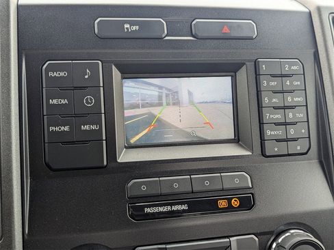 Used 2019 Ford F250 XL w/ Power Equipment Group image 19