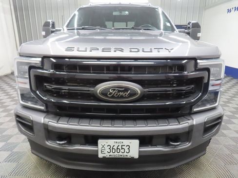 Used 2022 Ford F350 Lariat w/ Black Appearance Package image 48