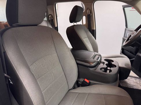 Used 2024 RAM 1500 Classic SLT image 44