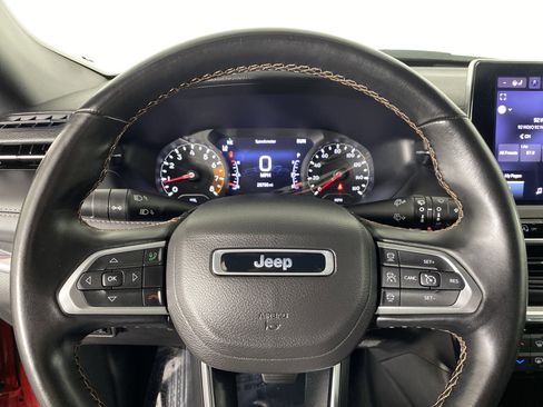Used 2022 Jeep Compass Limited image 21
