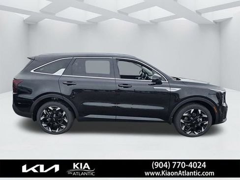 New 2026 Kia Sorento EX FWD image 12