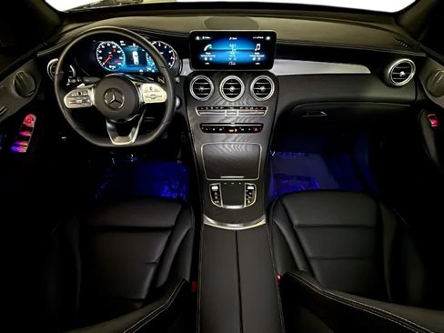 Used 2023 Mercedes-Benz GLC 300 4MATIC Coupe image 5