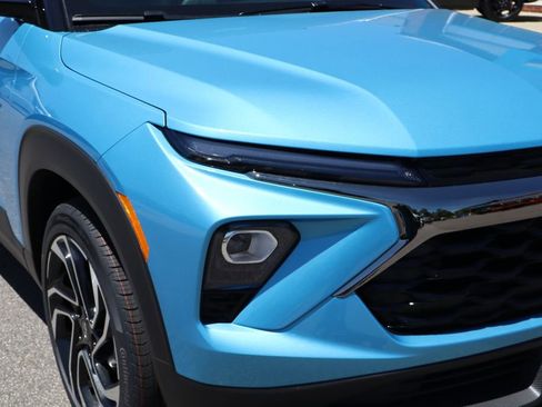 New 2026 Chevrolet TrailBlazer RS w/ Convenience Package FWD image 4