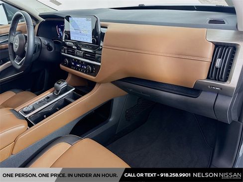 Certified 2024 Nissan Pathfinder Platinum w/ Cargo Package image 32