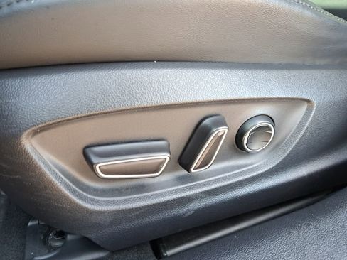 Certified 2018 Toyota Prius Prime Advanced image 15