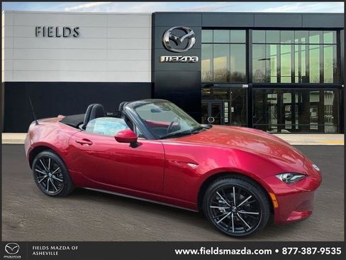 New 2026 MAZDA MX-5 Miata Grand Touring RWD image 1