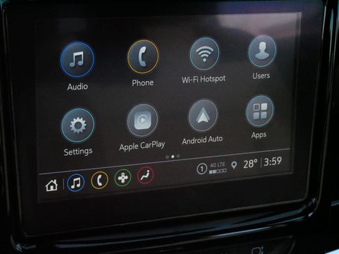 Used 2023 Chevrolet Traverse LT w/ Midnight/Sport Edition image 22