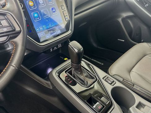 Certified 2024 Subaru Crosstrek 2.5i Limited image 17