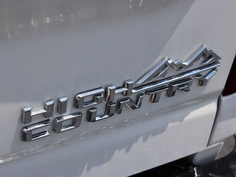Used 2024 Chevrolet Silverado 3500 High Country w/ High Country Premium Package AWD/4WD image 31