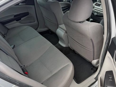 Used 2012 Honda Accord LX image 9