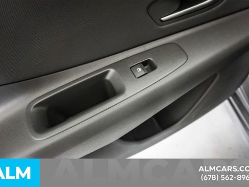 Used 2025 Hyundai Elantra Sport image 49