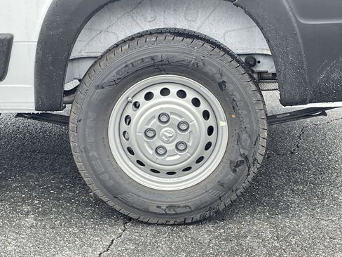 New 2026 RAM ProMaster 2500 w/ Convenience Group image 12