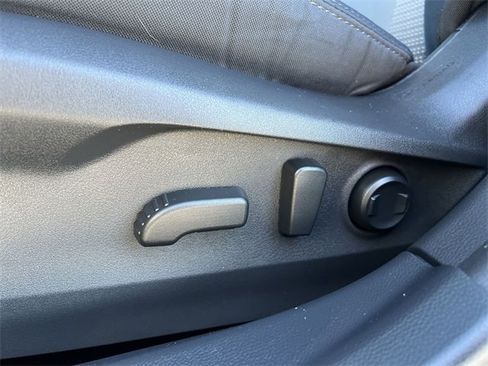 Certified 2025 Subaru Outback Premium w/ Popular Package #1A image 27