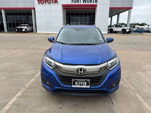 Used 2019 Honda HR-V EX image 2