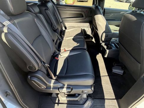 Used 2024 Honda Odyssey Sport image 16