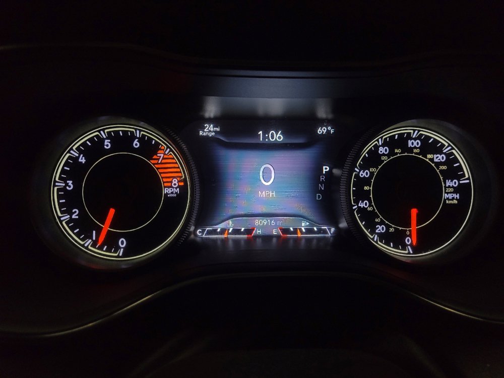 Used 2019 Jeep Cherokee Limited AWD/4WD image 23