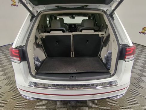 Used 2024 Volkswagen Atlas SEL Premium R-Line AWD/4WD image 36