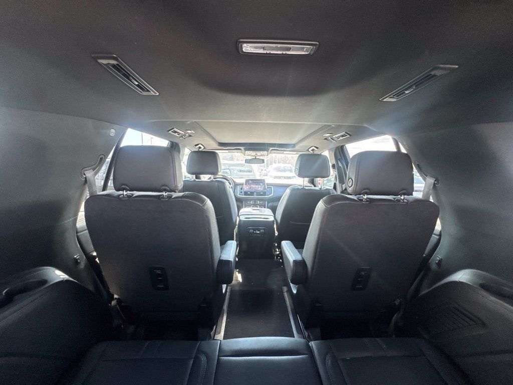 Used 2022 Chevrolet Tahoe RST w/ Luxury Package AWD/4WD image 10