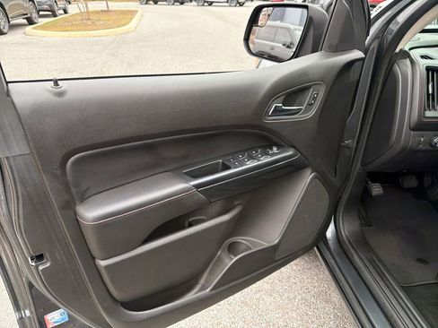 Used 2016 GMC Canyon SLE w/ All Terrain Package image 13