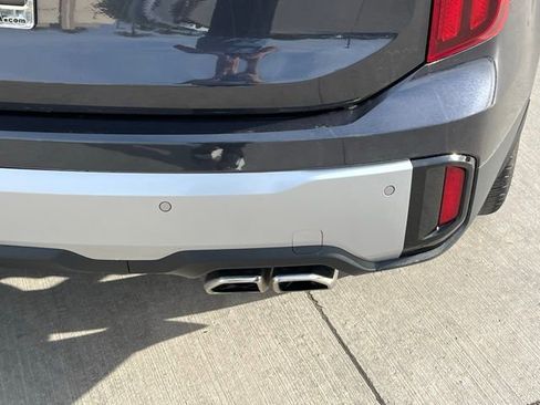Used 2025 Kia Telluride S image 7