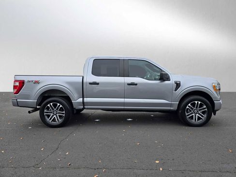 Used 2021 Ford F150 XL image 2