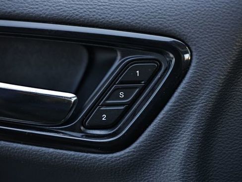 Used 2024 Dodge Durango GT image 15