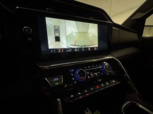 Used 2024 GMC Sierra 1500 Denali Ultimate image 17