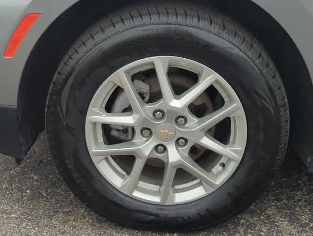 Used 2023 Chevrolet Equinox LT AWD/4WD image 14