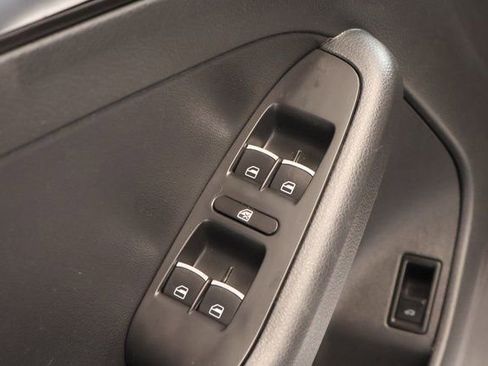 Used 2015 Volkswagen Jetta SE image 10