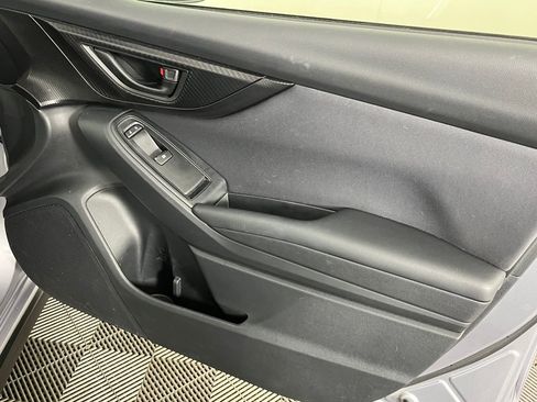 Used 2021 Subaru Crosstrek 2.0i Premium w/ Popular Package #5 image 16