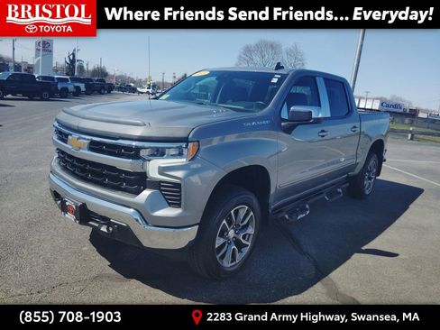 Used 2023 Chevrolet Silverado 1500 LT image 3