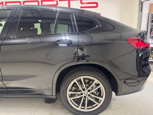 Used 2020 BMW X4 xDrive30i w/ M Sport Package 2 AWD/4WD image 4