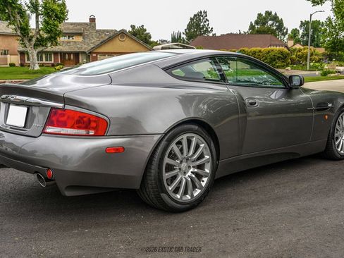 Used 2002 Aston Martin Vanquish RWD image 8