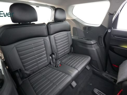 Used 2024 Kia EV9 Land AWD/4WD image 26