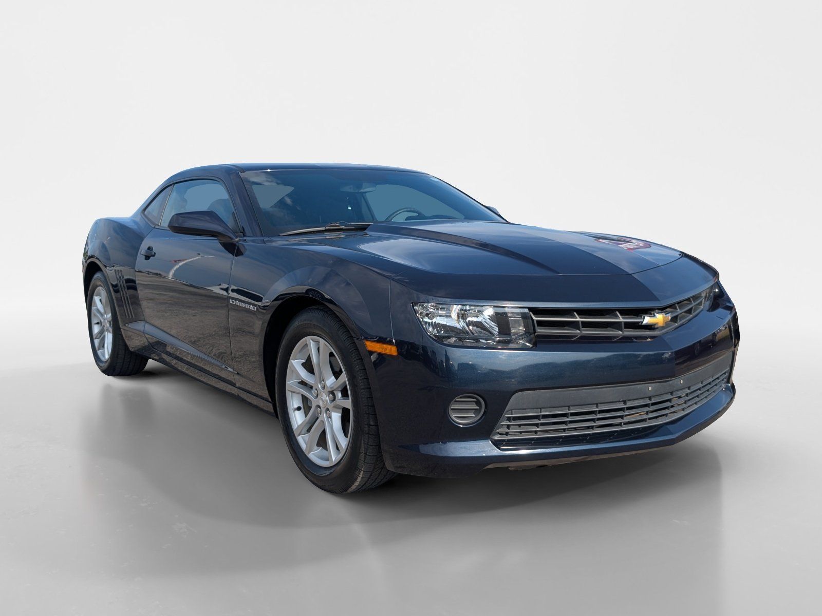 Used 2015 Chevrolet Camaro LS RWD image 2