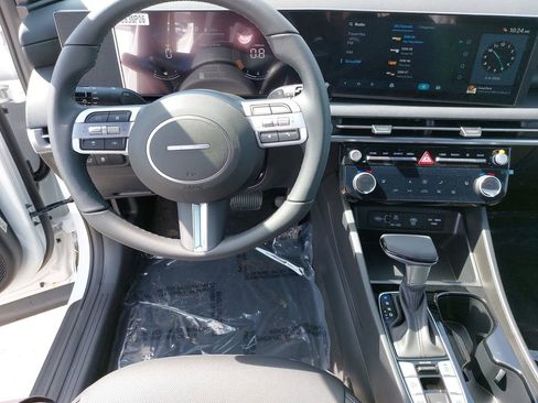 New 2026 Hyundai Tucson XRT FWD image 17