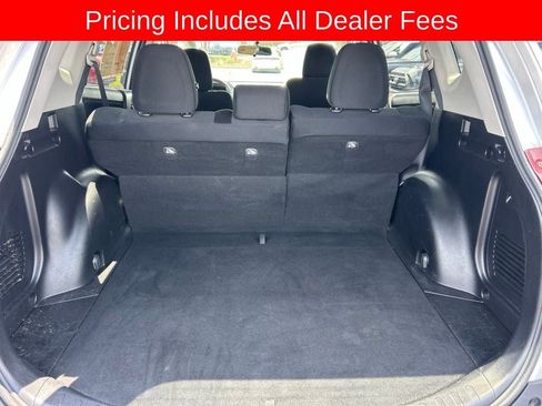 Used 2015 Toyota RAV4 XLE FWD image 14