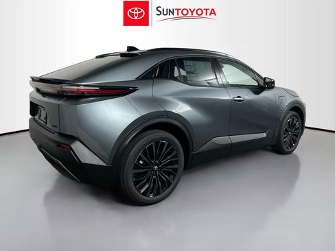 New 2026 Toyota C-HR AWD/4WD image 4