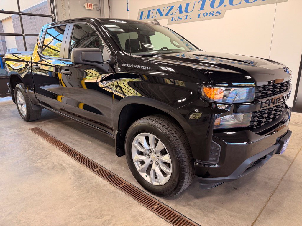 Used 2021 Chevrolet Silverado 1500 Custom AWD/4WD image 2