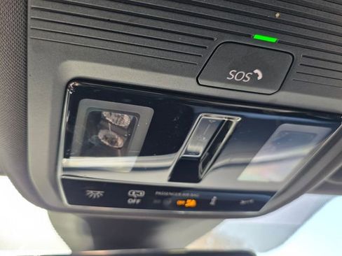 Used 2023 Volkswagen ID.4 Pro S AWD/4WD image 29