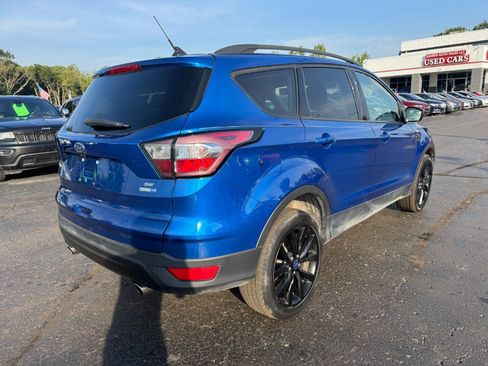 Used 2018 Ford Escape SE w/ SE Sport Appearance Package AWD/4WD image 5