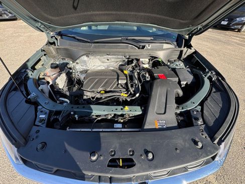 Used 2025 Chevrolet Trax LT image 27