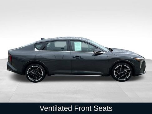 Used 2025 Kia K4 GT-Line w/ GT-Line Premium Package FWD image 12