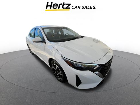 Used 2025 Nissan Sentra SV image 1