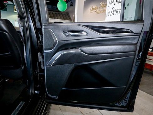 Used 2022 Cadillac Escalade ESV Sport image 28