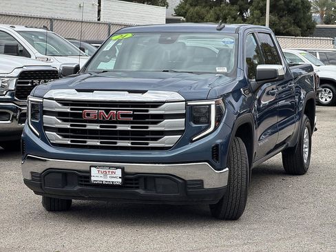 Used 2024 GMC Sierra 1500 SLE RWD image 3